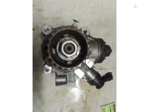 Gebruikte Dieselpomp Peugeot 308 Prijs € 200,00 Margeregeling aangeboden door Autodemontage van de Laar