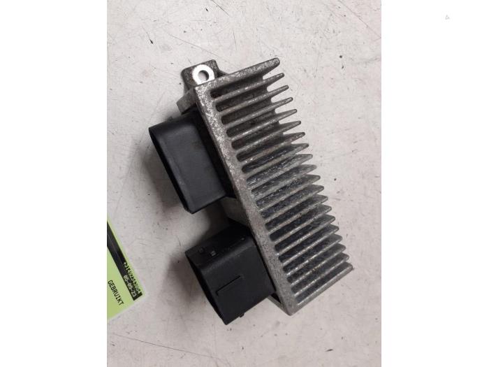 Gebruikte Koeling Module Renault Trafic (1FL/2FL/3FL/4FL) 1.6 dCi 95 Prijs € 30,25 Inclusief btw aangeboden door Autodemontage van de Laar