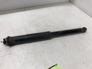 Gebruikte Schokdemper rechts-achter Toyota Yaris II (P9) 1.3 16V VVT-i Prijs € 25,00 Margeregeling aangeboden door Autodemontage van de Laar
