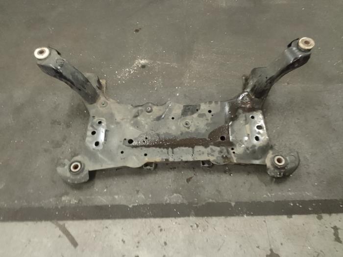 Gebruikte Subframe Ford Transit Connect (PJ2) 1.5 TDCi Prijs € 150,00 Margeregeling aangeboden door Autodemontage van de Laar