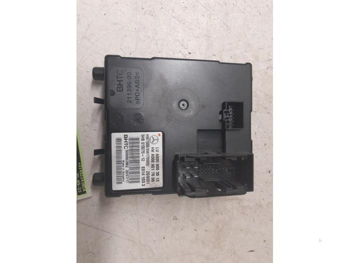 Gebruikte Module Koeling Mercedes E (C238) E-200 2.0 Turbo 16V Prijs € 70,00 Margeregeling aangeboden door Autodemontage van de Laar