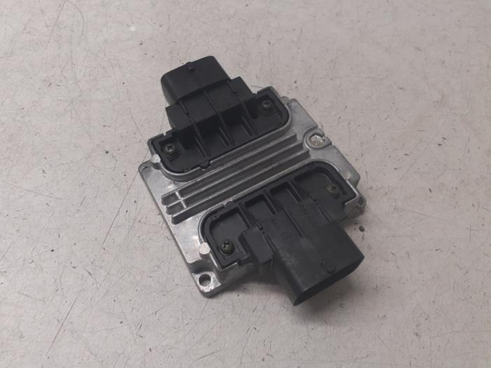 Gebruikte Computer Automatische Bak Opel Signum (F48) 2.2 DGI 16V Prijs € 40,00 Margeregeling aangeboden door Autodemontage van de Laar