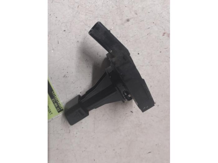 Gebruikte Olie niveau sensor Seat Ibiza IV (6J5) 1.2 TDI Ecomotive Prijs € 35,00 Margeregeling aangeboden door Autodemontage van de Laar