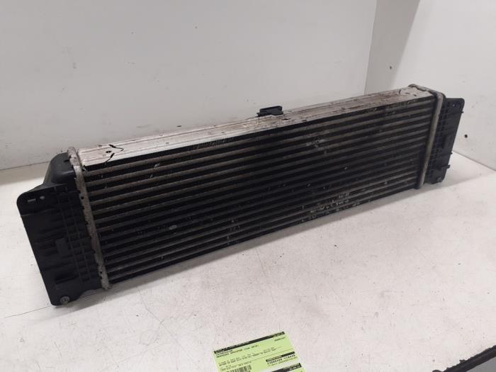 Gebruikte Intercooler Mercedes Sprinter 5t (906.63/65) 516 CDI 16V Prijs € 121,00 Inclusief btw aangeboden door Autodemontage van de Laar