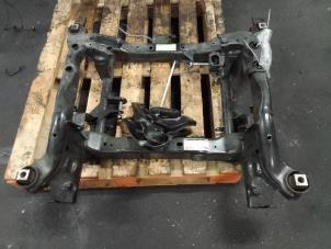 Gebruikte Subframe Mercedes GLE (V167) 300d EQ Boost 2.0 Turbo 16V 4-Matic Prijs € 650,00 Margeregeling aangeboden door Autodemontage van de Laar