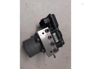 Gebruikte ABS Pomp Peugeot 308 SW (4E/H) 1.6 VTI 16V Prijs € 100,00 Margeregeling aangeboden door Autodemontage van de Laar