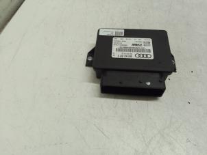 Gebruikte Handrem Module Audi A4 (B8) 1.8 TFSI 16V Prijs € 75,00 Margeregeling aangeboden door Autodemontage van de Laar
