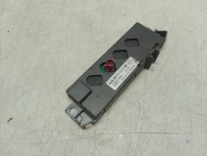 Gebruikte Antenne Versterker Audi A4 (B8) 1.8 TFSI 16V Prijs € 20,00 Margeregeling aangeboden door Autodemontage van de Laar