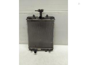 Gebruikte Radiateur Toyota Aygo (B10) 1.0 12V VVT-i Prijs € 35,00 Margeregeling aangeboden door Autodemontage van de Laar