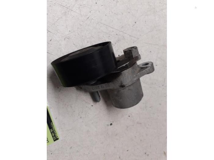 Gebruikte Spanner multiriem Volkswagen Polo VI (AW1) 1.0 TSI 12V Prijs € 35,00 Margeregeling aangeboden door Autodemontage van de Laar