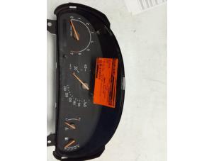 Gebruikte Kilometerteller KM Saab 9-3 I (YS3D) 2.0t 16V Ecopower Prijs € 40,00 Margeregeling aangeboden door Autodemontage van de Laar