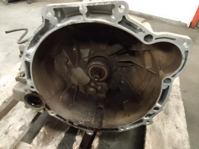 Gebruikte Versnellingsbak Ford Focus 2 Wagon 1.6 16V Prijs € 450,00 Margeregeling aangeboden door Autodemontage van de Laar