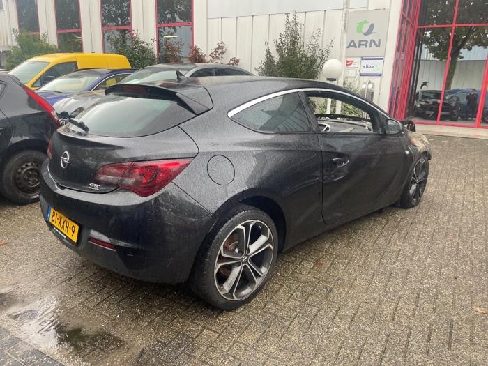 Opel Astra J GTC 1.4 Turbo ecoFLEX