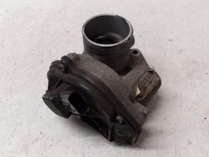 Gebruikte Gasklephuis Ford Focus 2 Wagon 1.6 16V Prijs € 50,00 Margeregeling aangeboden door Autodemontage van de Laar