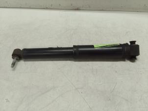 Gebruikte Schokbreker rechts-achter Renault Grand Scénic IV (RFAR) 1.3 TCE 160 16V Prijs € 50,00 Margeregeling aangeboden door Autodemontage van de Laar