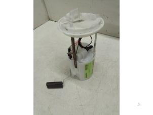 Gebruikte Benzinepomp Fiat 500 (312) 1.0 Hybrid Prijs € 150,00 Margeregeling aangeboden door Autodemontage van de Laar