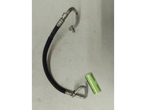 Gebruikte Airco Leiding Renault Clio IV Estate/Grandtour (7R) 1.5 Energy dCi 90 FAP Prijs € 35,00 Margeregeling aangeboden door Autodemontage van de Laar