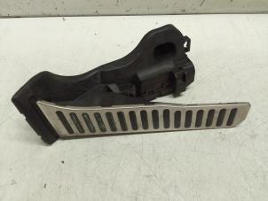 Gebruikte Gaspedaal Volkswagen Beetle (16AE) 2.0 TDI 16V Prijs € 35,00 Margeregeling aangeboden door Autodemontage van de Laar