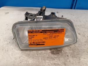 Gebruikte Mistlamp rechts-voor Citroen Saxo 1.4i VTR,VTS Prijs € 25,00 Margeregeling aangeboden door Autodemontage van de Laar