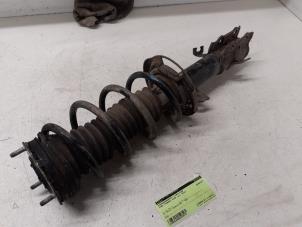 Gebruikte Veerpoot links-voor Ford Transit Courier 1.5 TDCi 75 Prijs € 75,00 Margeregeling aangeboden door Autodemontage van de Laar