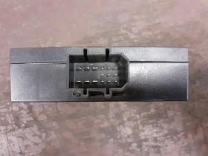 Gebruikte Computer Diversen Volkswagen Transporter/Caravelle T4 2.5 TDI Prijs € 30,00 Margeregeling aangeboden door Autodemontage van de Laar