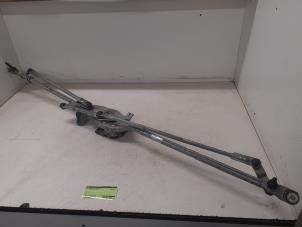 Gebruikte Ruitenwismotor + Mechaniek Opel Astra K Sports Tourer 1.0 Turbo 12V Prijs € 70,00 Margeregeling aangeboden door Autodemontage van de Laar