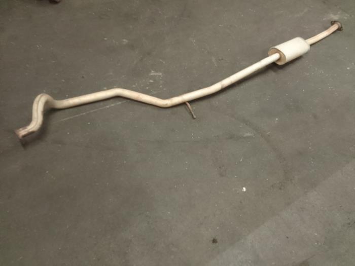 Gebruikte Uitlaat Middendemper Peugeot 206 SW (2E/K) 1.4 Prijs € 75,00 Margeregeling aangeboden door Autodemontage van de Laar