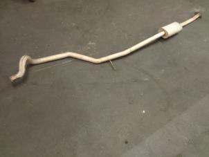 Gebruikte Uitlaat Middendemper Peugeot 206 SW (2E/K) 1.4 Prijs € 75,00 Margeregeling aangeboden door Autodemontage van de Laar