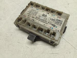 Gebruikte Centrale Deurvergrendelings Module Mercedes GLE (V167) 300d EQ Boost 2.0 Turbo 16V 4-Matic Prijs € 75,00 Margeregeling aangeboden door Autodemontage van de Laar