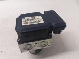 Gebruikte ABS Pomp Opel Insignia 1.8 16V Ecotec Prijs € 150,00 Margeregeling aangeboden door Autodemontage van de Laar