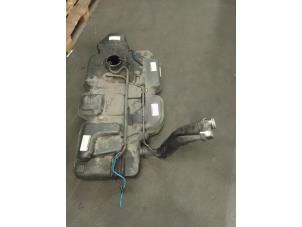 Gebruikte Brandstoftank Volkswagen Transporter/Caravelle T5 2.0 TDI BlueMotion Prijs € 242,00 Inclusief btw aangeboden door Autodemontage van de Laar