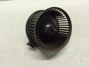 Gebruikte Aanjager Ford Fiesta 6 (JA8) 1.25 16V Prijs € 60,00 Margeregeling aangeboden door Autodemontage van de Laar