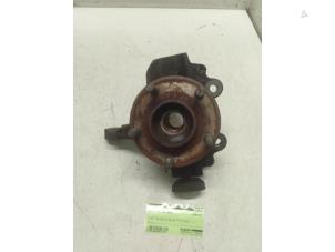 Gebruikte Asschenkel rechts-voor Ford Focus C-Max 1.8 16V Prijs € 40,00 Margeregeling aangeboden door Autodemontage van de Laar