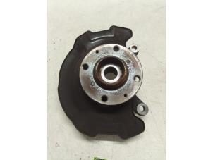 Gebruikte Fusee rechts-voor Opel Agila (B) 1.2 16V Prijs € 50,00 Margeregeling aangeboden door Autodemontage van de Laar