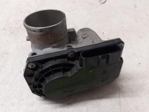 Gebruikte Gasklephuis Suzuki Celerio (LF) 1.0 12V Dualjet Prijs € 75,00 Margeregeling aangeboden door Autodemontage van de Laar