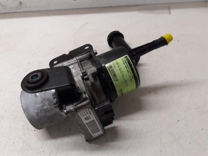 Gebruikte Pomp Servo Citroen Berlingo 1.6 BlueHDI 75 Prijs € 225,00 Margeregeling aangeboden door Autodemontage van de Laar
