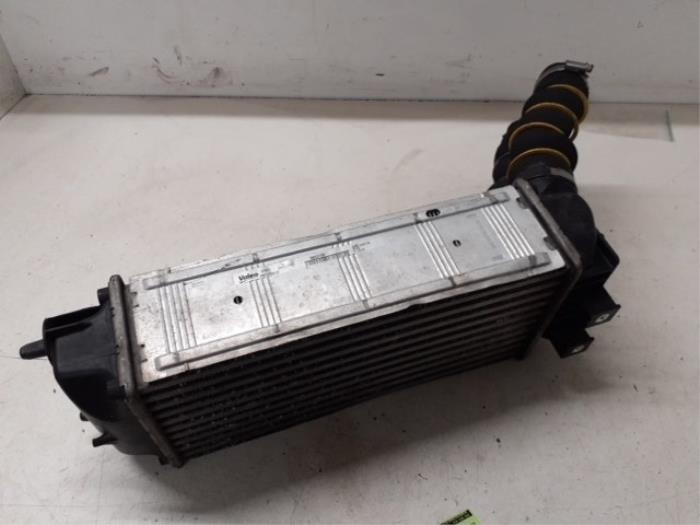 Gebruikte Intercooler Citroen Berlingo 1.6 BlueHDI 75 Prijs € 100,00 Margeregeling aangeboden door Autodemontage van de Laar
