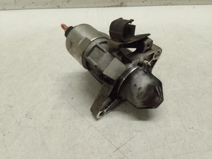 Gebruikte Startmotor Peugeot 107 1.0 12V Prijs € 30,00 Margeregeling aangeboden door Autodemontage van de Laar
