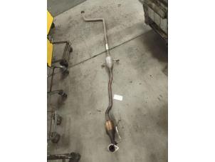 Gebruikte Uitlaat Middendemper Peugeot 108 1.0 12V VVT-i Prijs € 150,00 Margeregeling aangeboden door Autodemontage van de Laar