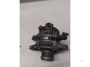 Gebruikte Dynamo Peugeot 108 1.0 12V VVT-i Prijs € 50,00 Margeregeling aangeboden door Autodemontage van de Laar