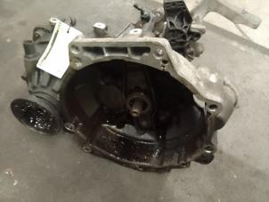 Gebruikte Versnellingsbak Volkswagen Polo V (6R) 1.2 TDI 12V BlueMotion Prijs € 400,00 Margeregeling aangeboden door Autodemontage van de Laar