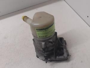 Gebruikte Servopomp Volvo V70 (BW) 2.0 D3 16V Prijs € 120,00 Margeregeling aangeboden door Autodemontage van de Laar