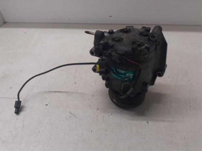 Gebruikte Aircopomp Honda FR-V (BE) 1.8 i-VTEC 16V Prijs € 125,00 Margeregeling aangeboden door Autodemontage van de Laar