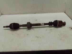 Gebruikte Aandrijfas rechts-voor Dacia Logan MCV (KS) 1.6 Prijs € 100,00 Margeregeling aangeboden door Autodemontage van de Laar