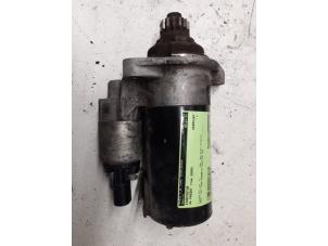 Gebruikte Startmotor Volkswagen Passat Variant (3C5) 2.0 TDI 16V Bluemotion Prijs € 50,00 Margeregeling aangeboden door Autodemontage van de Laar