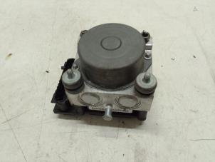 Gebruikte ABS Pomp Dacia Logan MCV (KS) 1.6 Prijs € 125,00 Margeregeling aangeboden door Autodemontage van de Laar