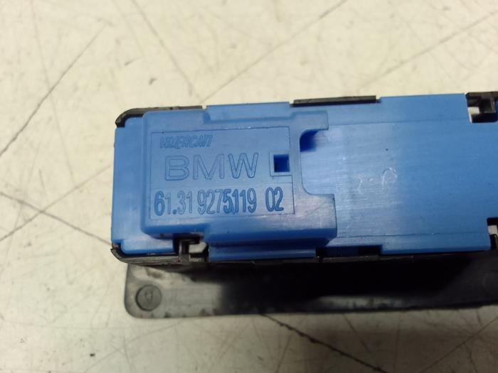 Schakelaar achterklep van een BMW 3 serie Gran Turismo (F34) 320d 2.0 16V 2017