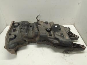 Gebruikte Tank adblue Mercedes Vito (447.6) 2.0 114 CDI 16V 4x4 Prijs € 544,50 Inclusief btw aangeboden door Autodemontage van de Laar