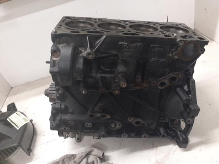 Motor Onderblok van een Volkswagen Polo VI (AW1) 1.6 TDI 16V 95 2018