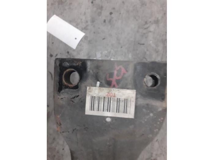 Subframe van een Hyundai H1 People 2017